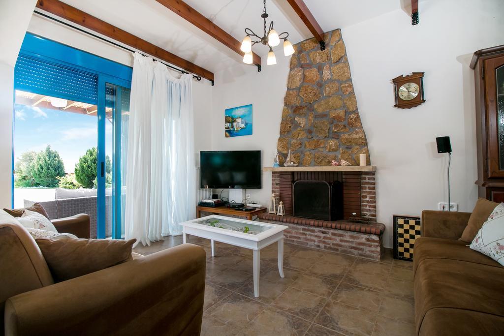 Seascape Villa Afantou Exterior photo