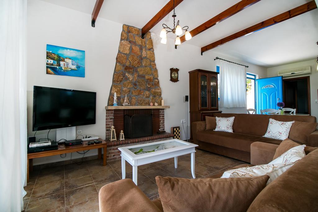 Seascape Villa Afantou Exterior photo